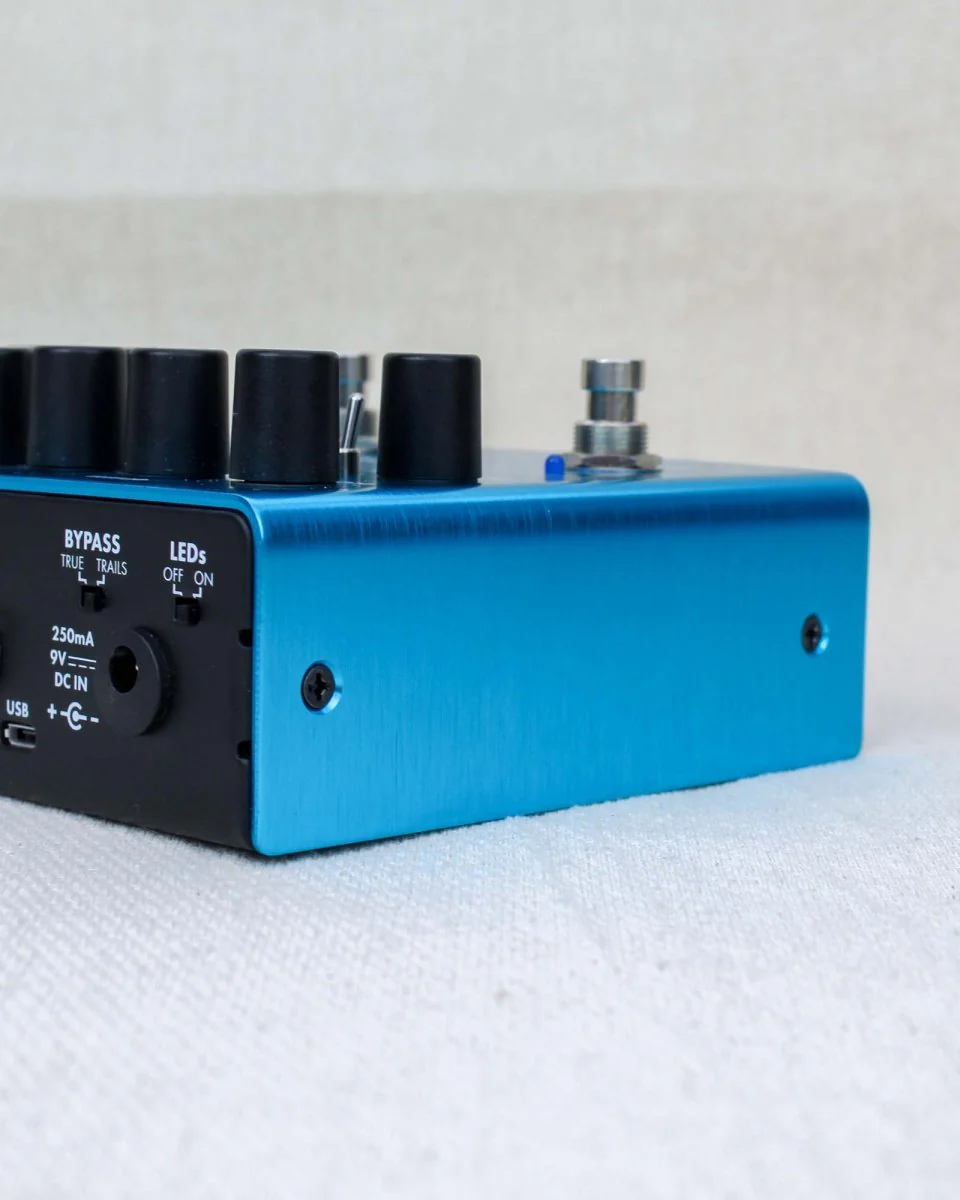 Fender Reflecting Pool Delay & Reverb FX Pedal [Used] - Image 9