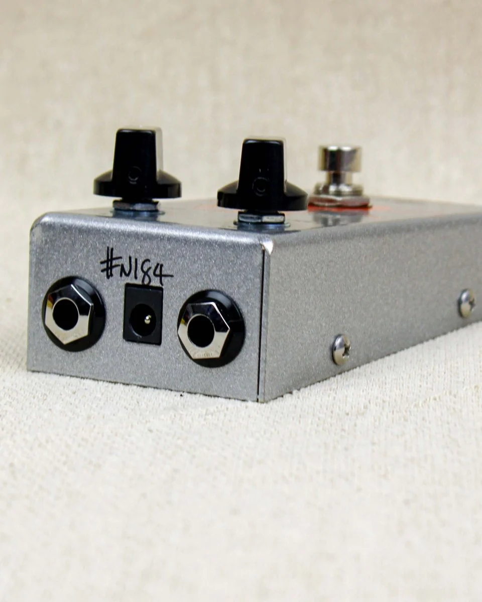 Fredric Effects BugCrusher Analog Sample Rate Reducer FX Pedal - Image 6