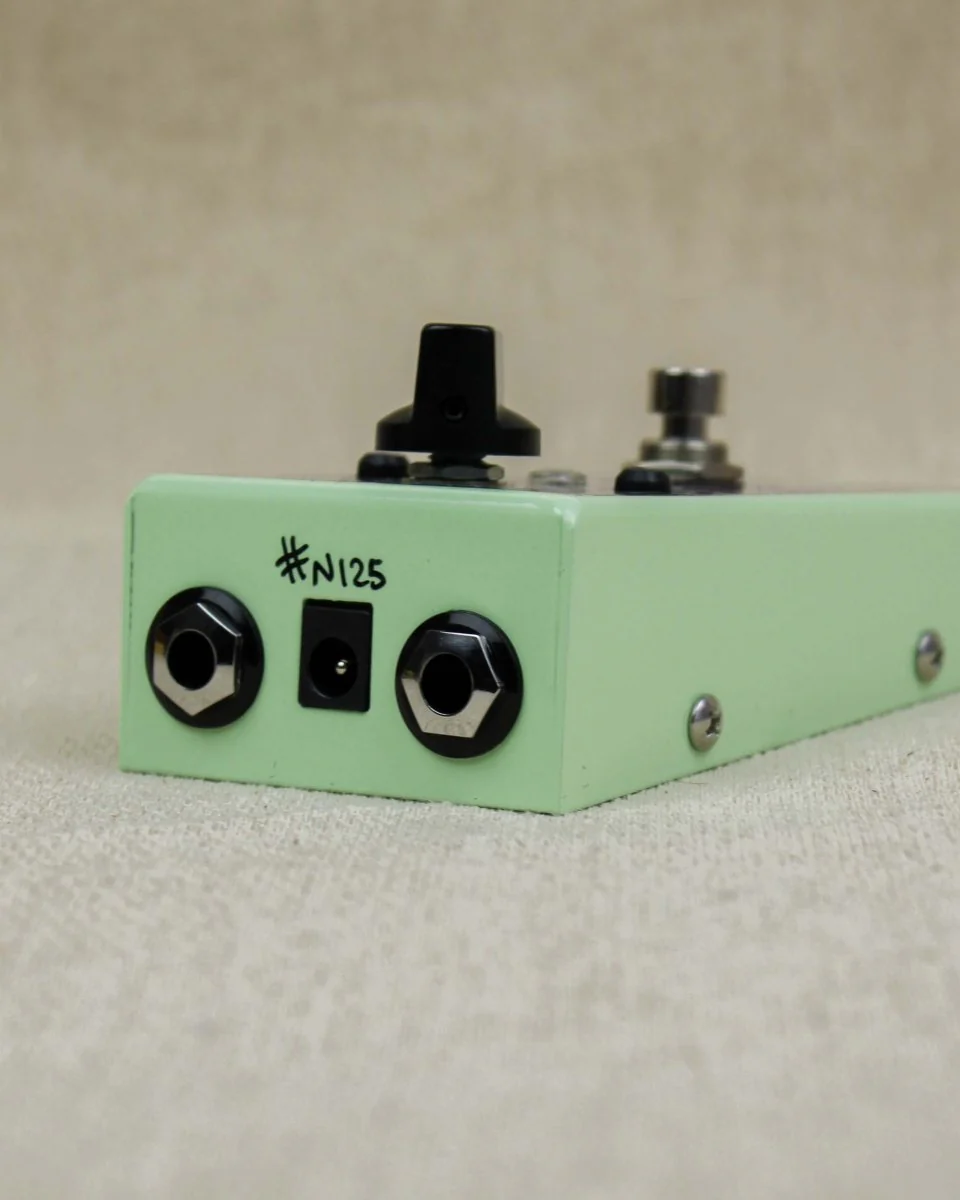 Fredric Effects Demon Fuzz FX Pedal - Image 6