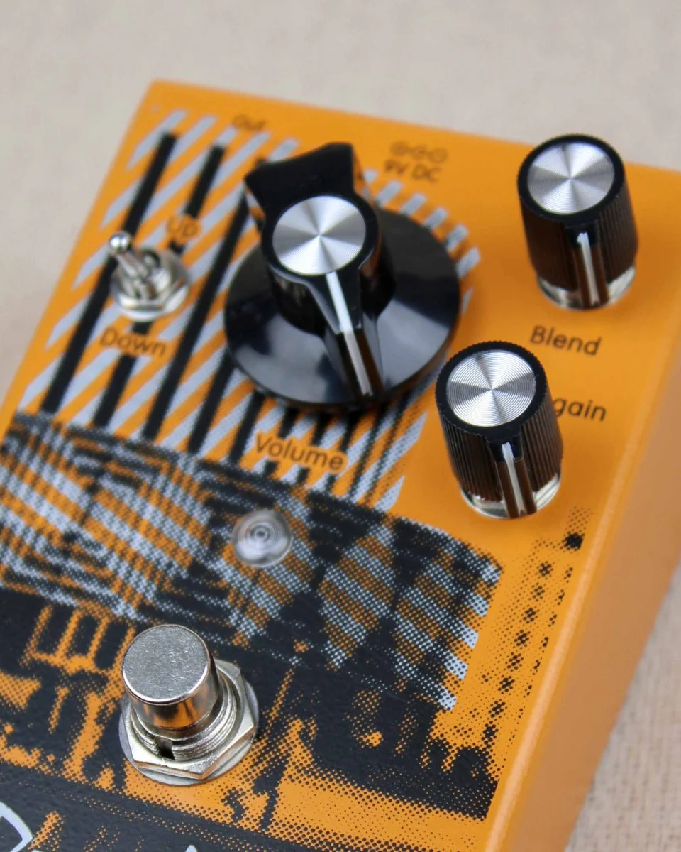 Fredric Effects Dresden Synth Fuzz FX Pedal - Image 6