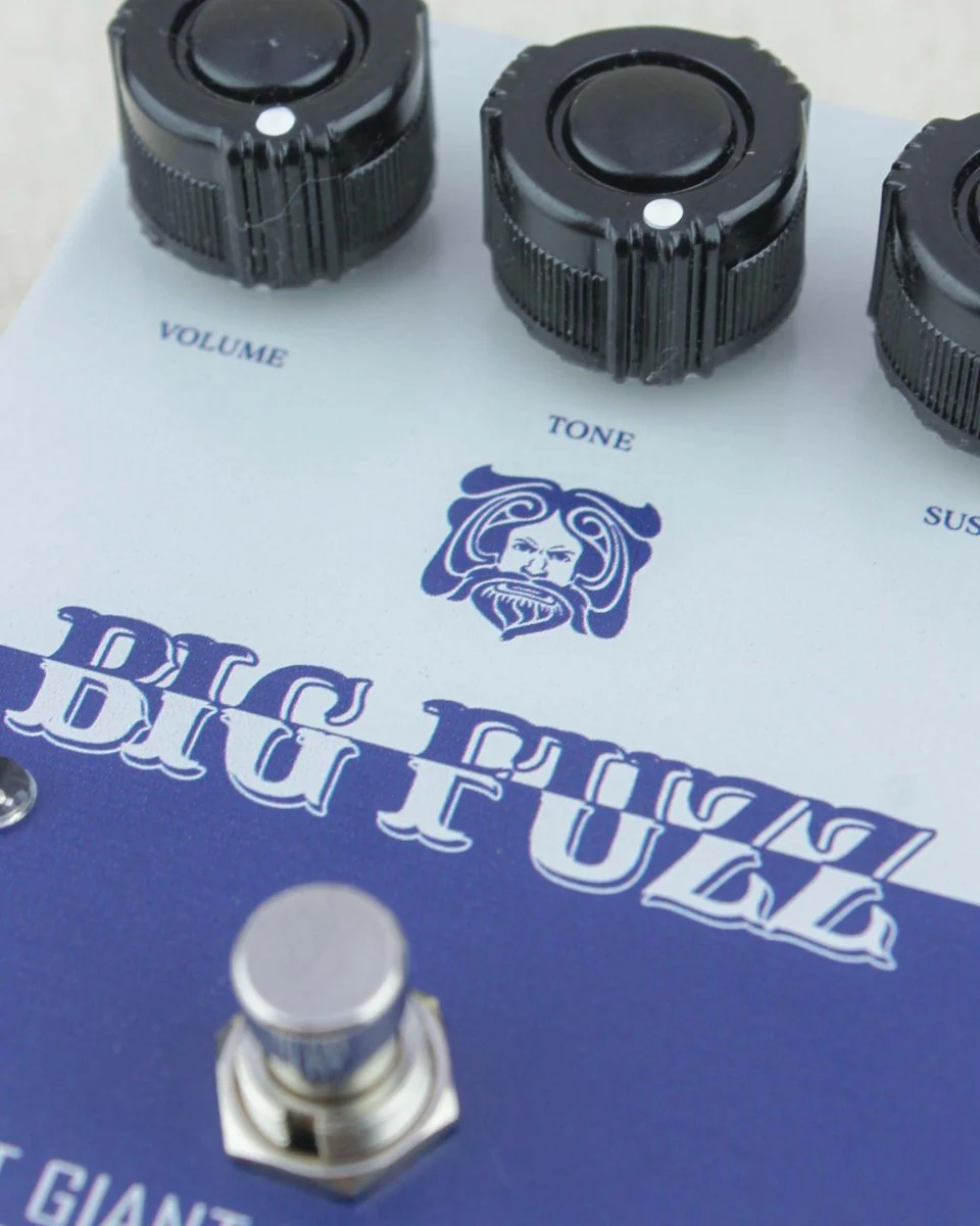 Frost Giant Electronics Big Fuzz FX Pedal [Civil War] - Image 5