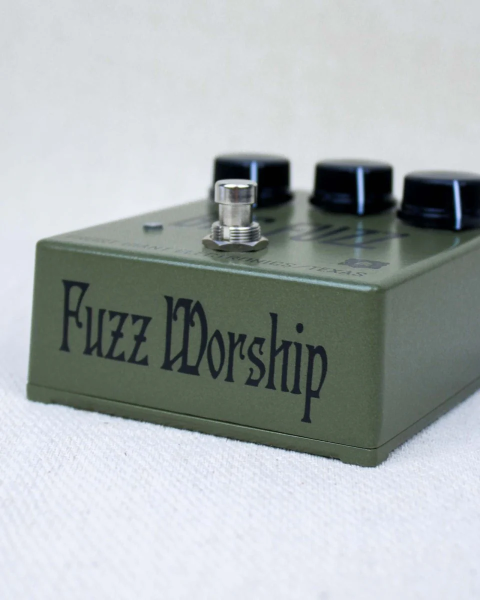 Frost Giant Electronics Big Fuzz FX Pedal [Tall Font Green Bubble] - Image 4