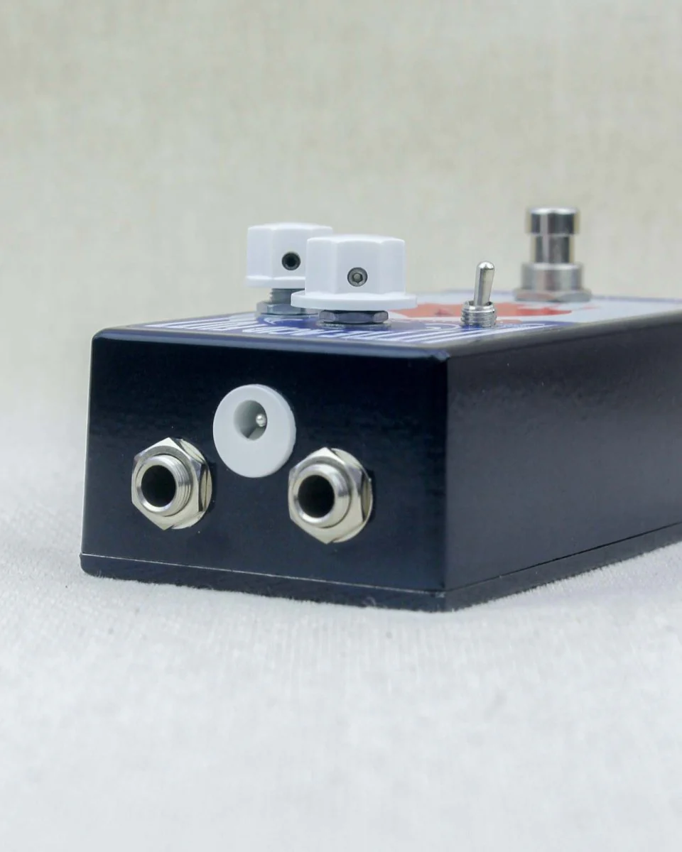 Frost Giant Electronics Little Acid Fuzz V2 FX Pedal - Image 6