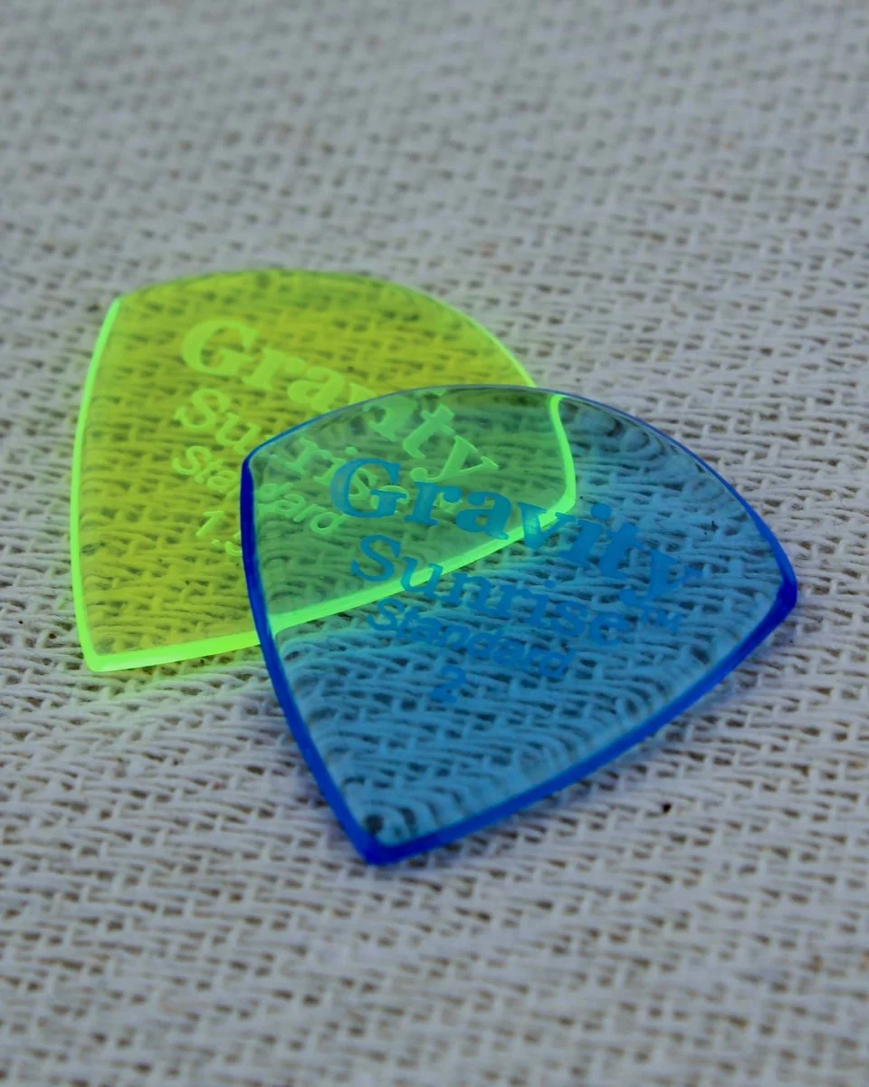 Gravity Picks Sunrise Standard 1.5mm Plectrum - Image 3