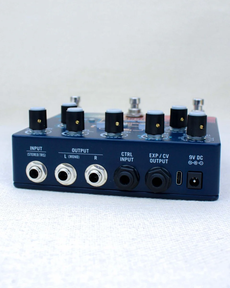 Intrepid Audio Crossflow Modulating Stereo Tremolo & Expression Controller FX Pedal - Image 9