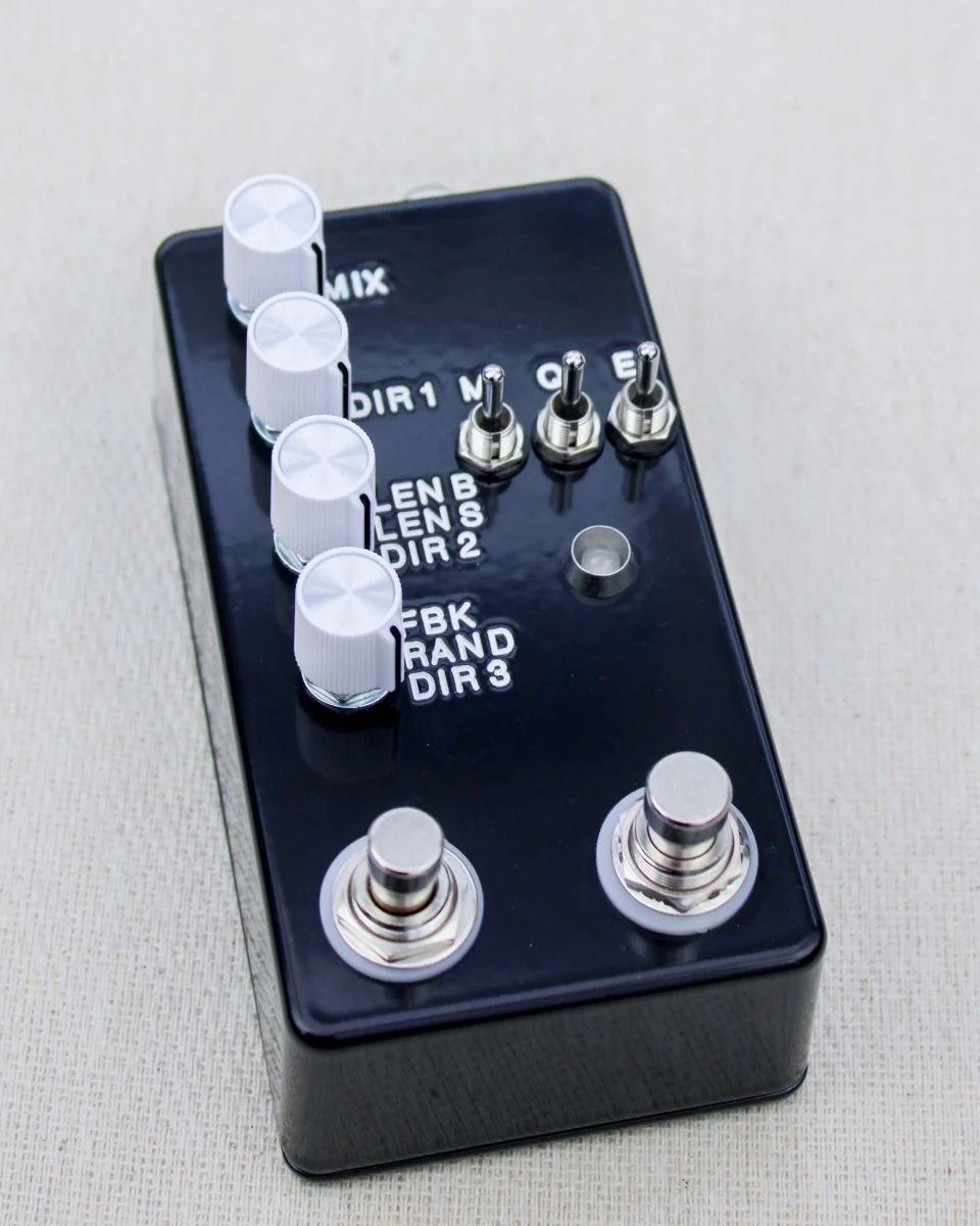 Montreal Assembly Count to 5 Delay Sampler Black/White FX Pedal [Custom Batch #005] - Image 11