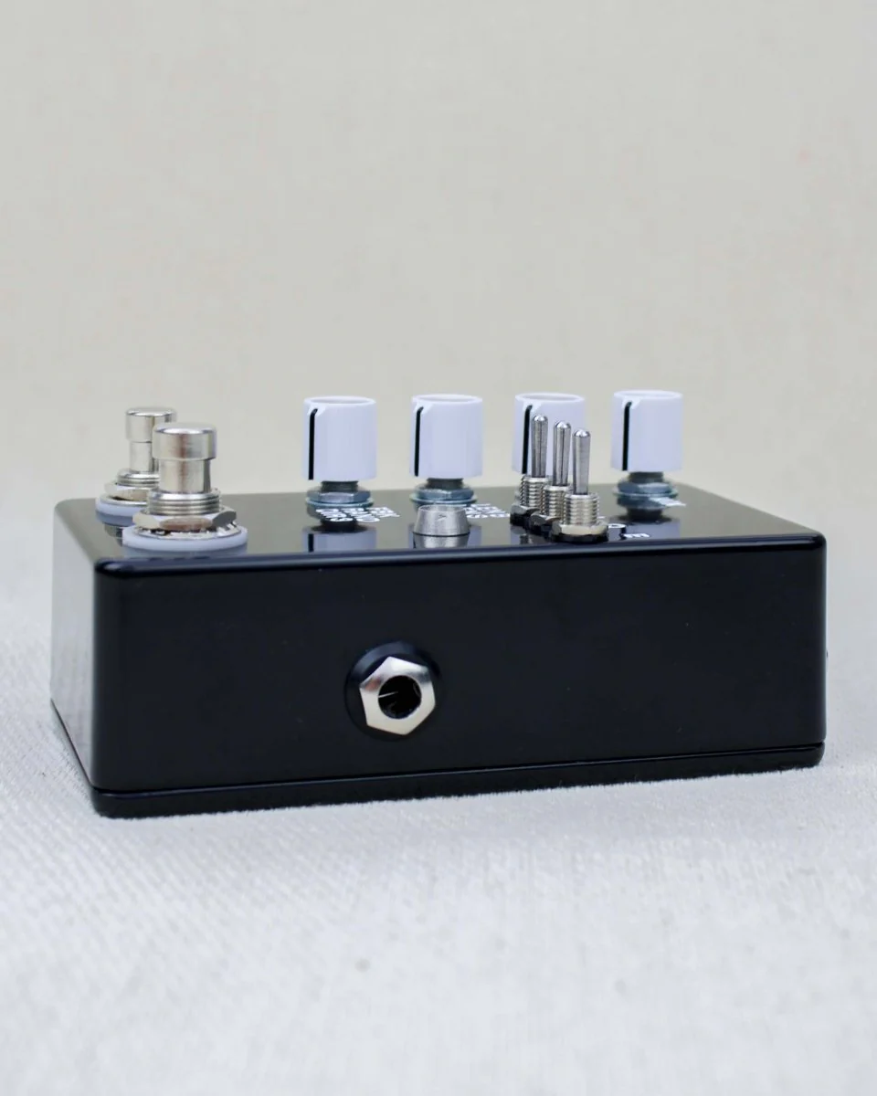 Montreal Assembly Count to 5 Delay Sampler Black/White FX Pedal [Custom Batch #005] - Image 7