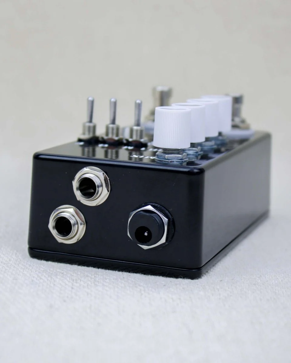Montreal Assembly Count to 5 Delay Sampler Black/White FX Pedal [Custom Batch #005] - Image 9