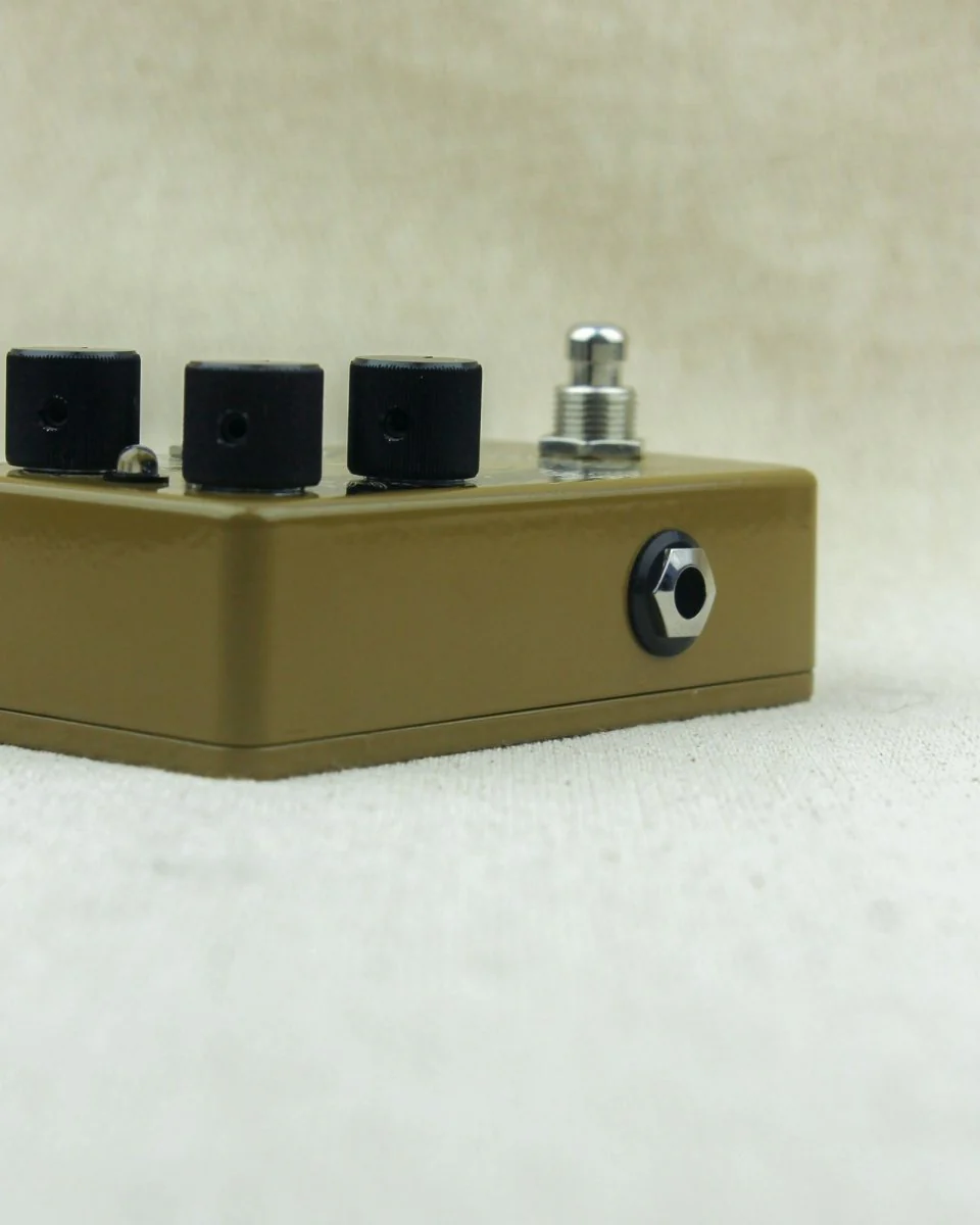 VS Audio BlackBird Overdrive Preamp FX Pedal - Image 4
